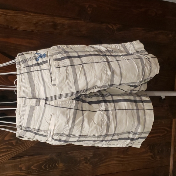 American eagle outfitters - Picture 5 of 13